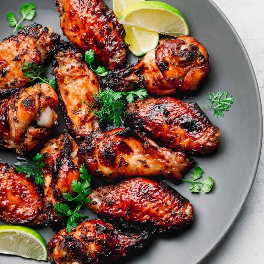 GRILLED CHICKEN WINGS